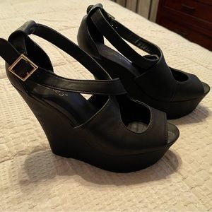 Candies size 8 Wedges